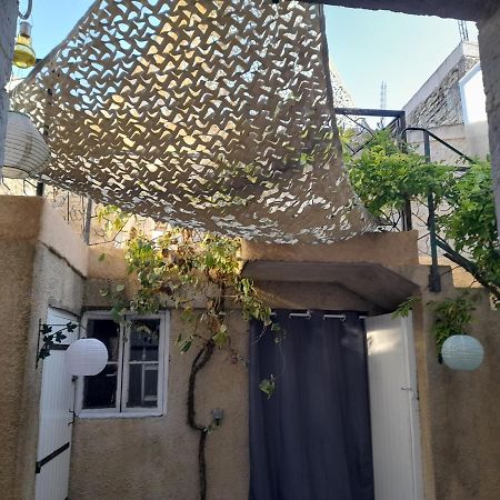 Maison de village avec cour intérieure et terrasse Septfonds Exterior foto